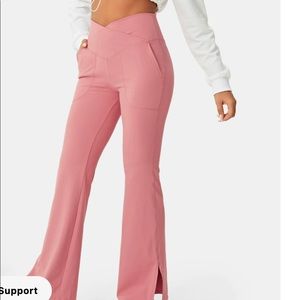 HALARA crossover split hem flare legging